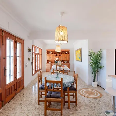 Villa Imperial Malibu By Fidalsa Crevillente